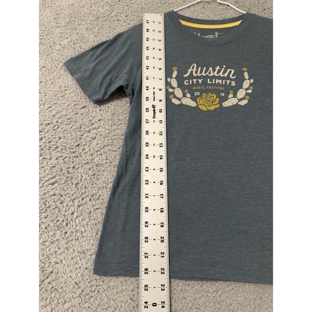 Howler Bros Gray Rose Cactus Austin City Limits ACL Music Fest Tshirt 2019 M‎ - Picture 2 of 5